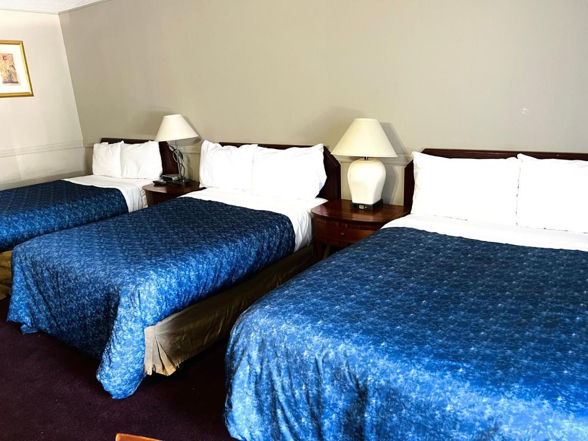 Fairway Inn By The Falls Niagara Falls Zewnętrze zdjęcie