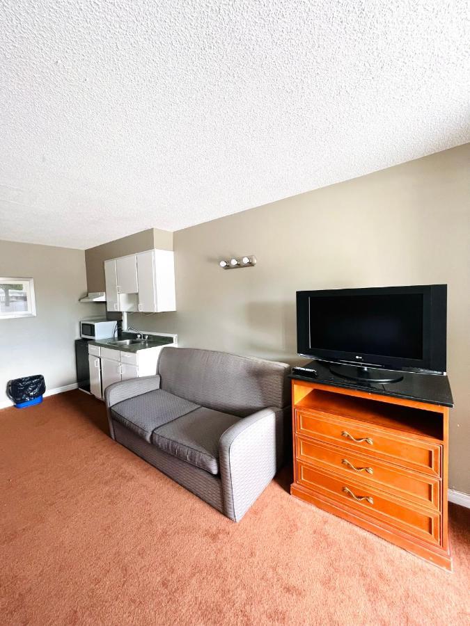 Fairway Inn By The Falls Niagara Falls Zewnętrze zdjęcie