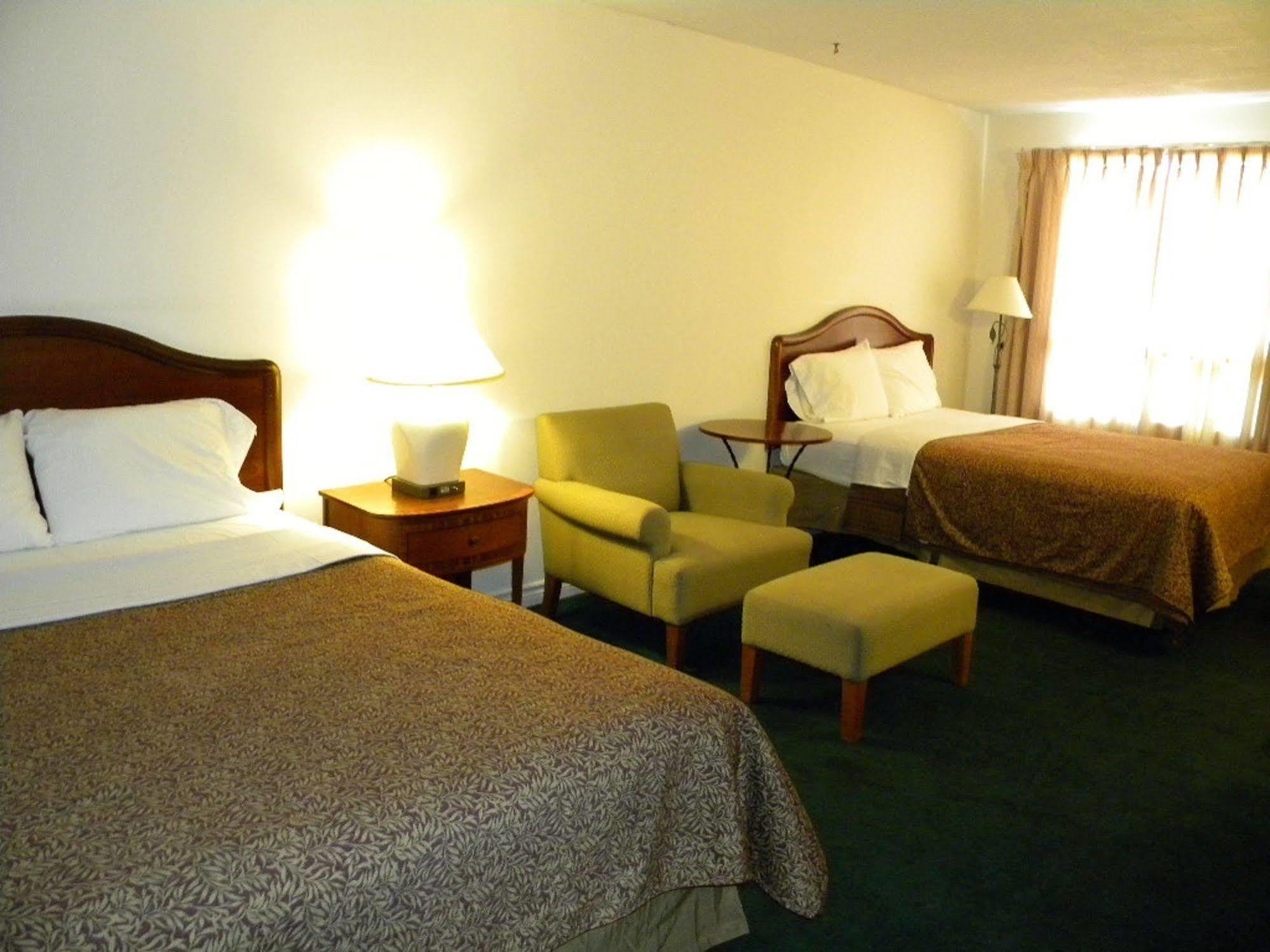 Fairway Inn By The Falls Niagara Falls Zewnętrze zdjęcie
